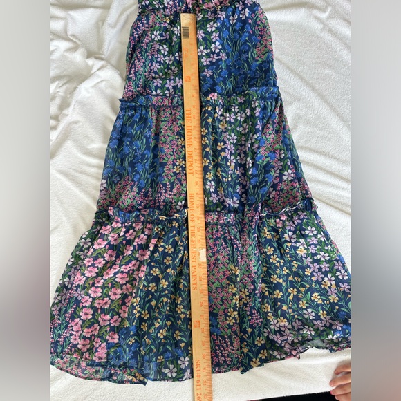 Rachel Parcell Floral Dress, Ruffled V neck, size 4 - Picture 7 of 8